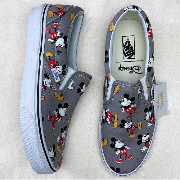 disney x vans slip on